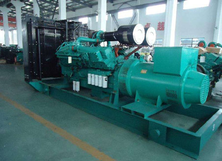 广阳800kw康明斯柴油发电机组图片 广阳800kw康明斯柴油发电机组图片